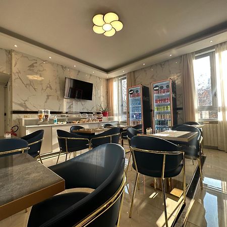 Hotel Midway Milano Dış mekan fotoğraf