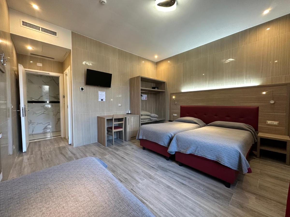 Hotel Midway Milano Dış mekan fotoğraf