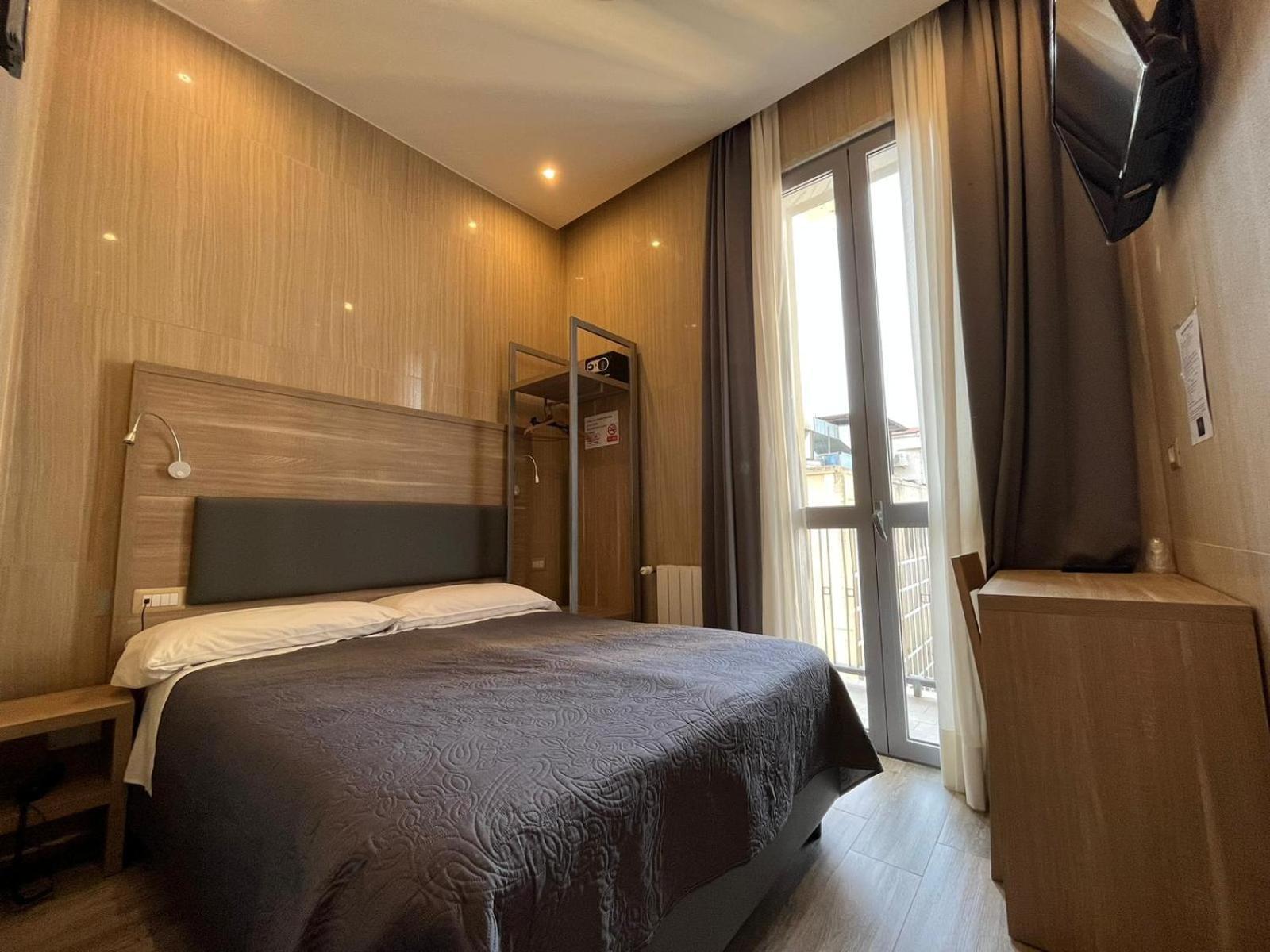 Hotel Midway Milano Dış mekan fotoğraf