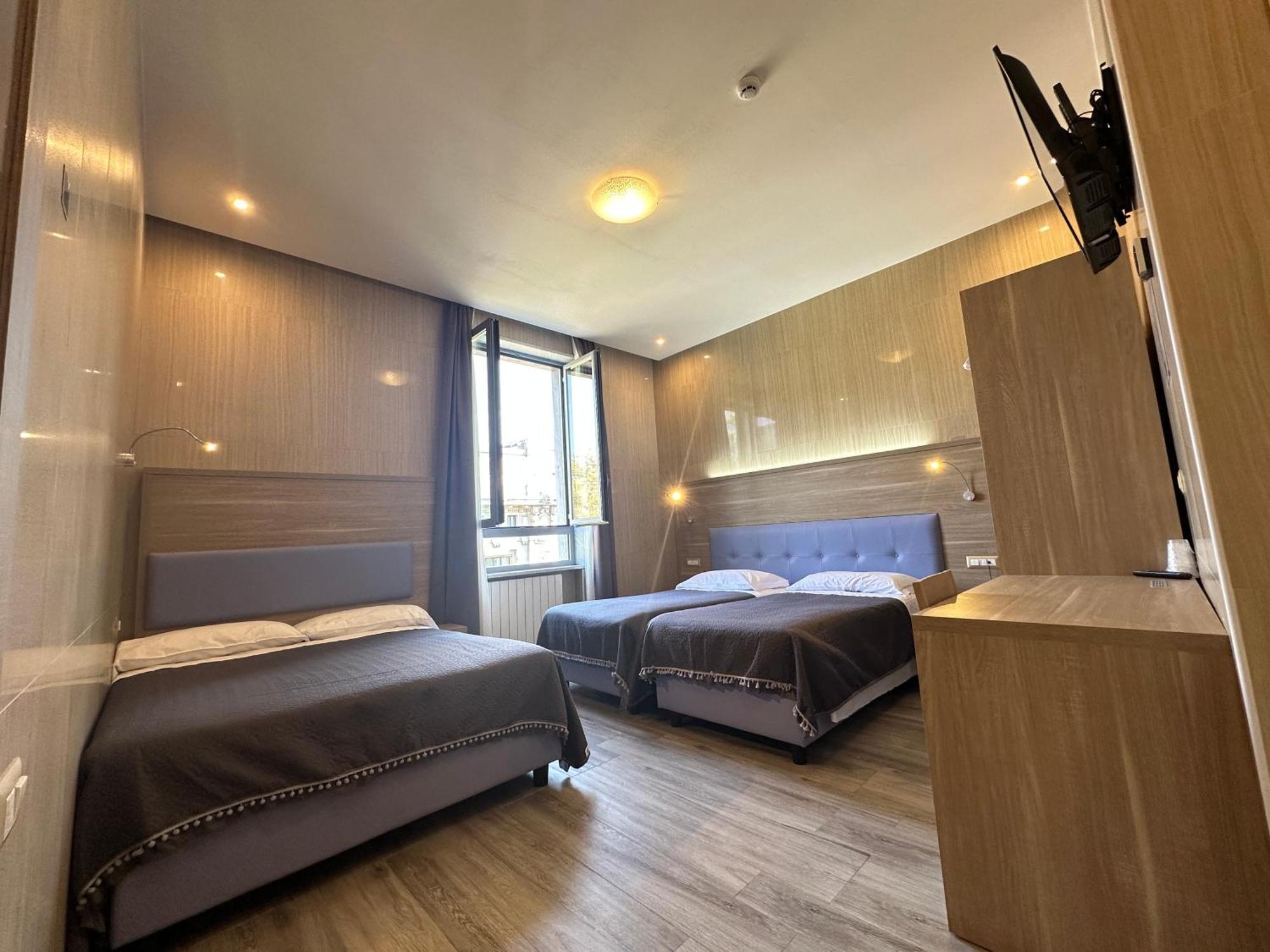 Hotel Midway Milano Dış mekan fotoğraf