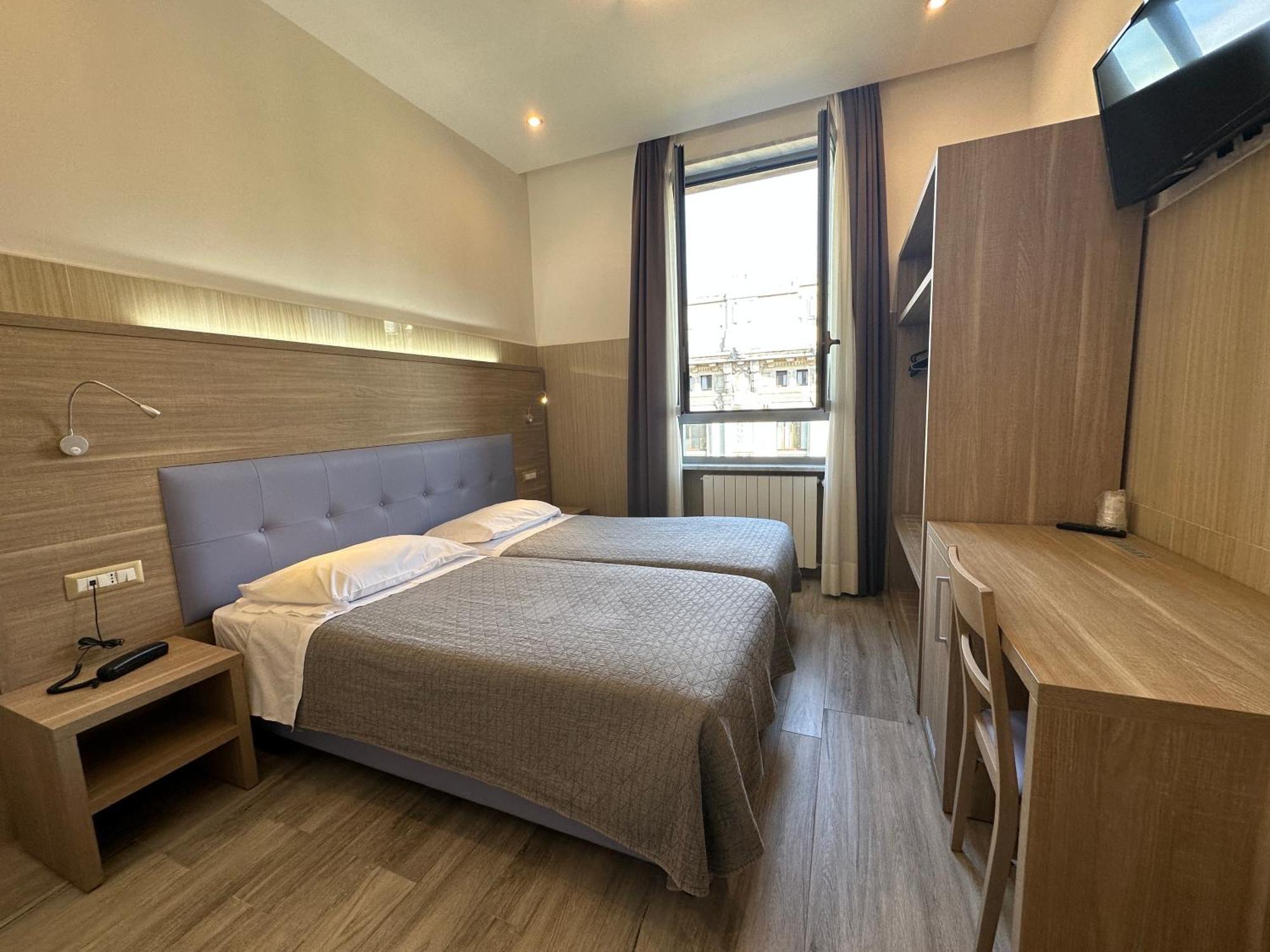 Hotel Midway Milano Dış mekan fotoğraf